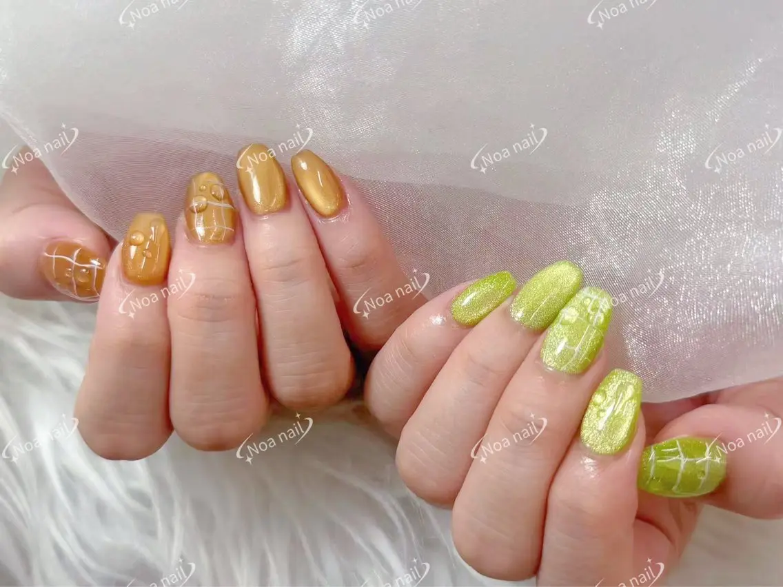 ネイル フレンチネイル グラデーション 韓国ネイル マグネットネイル 持ち込み ハンドネイル Noa Nail みつきのネイルデザイン