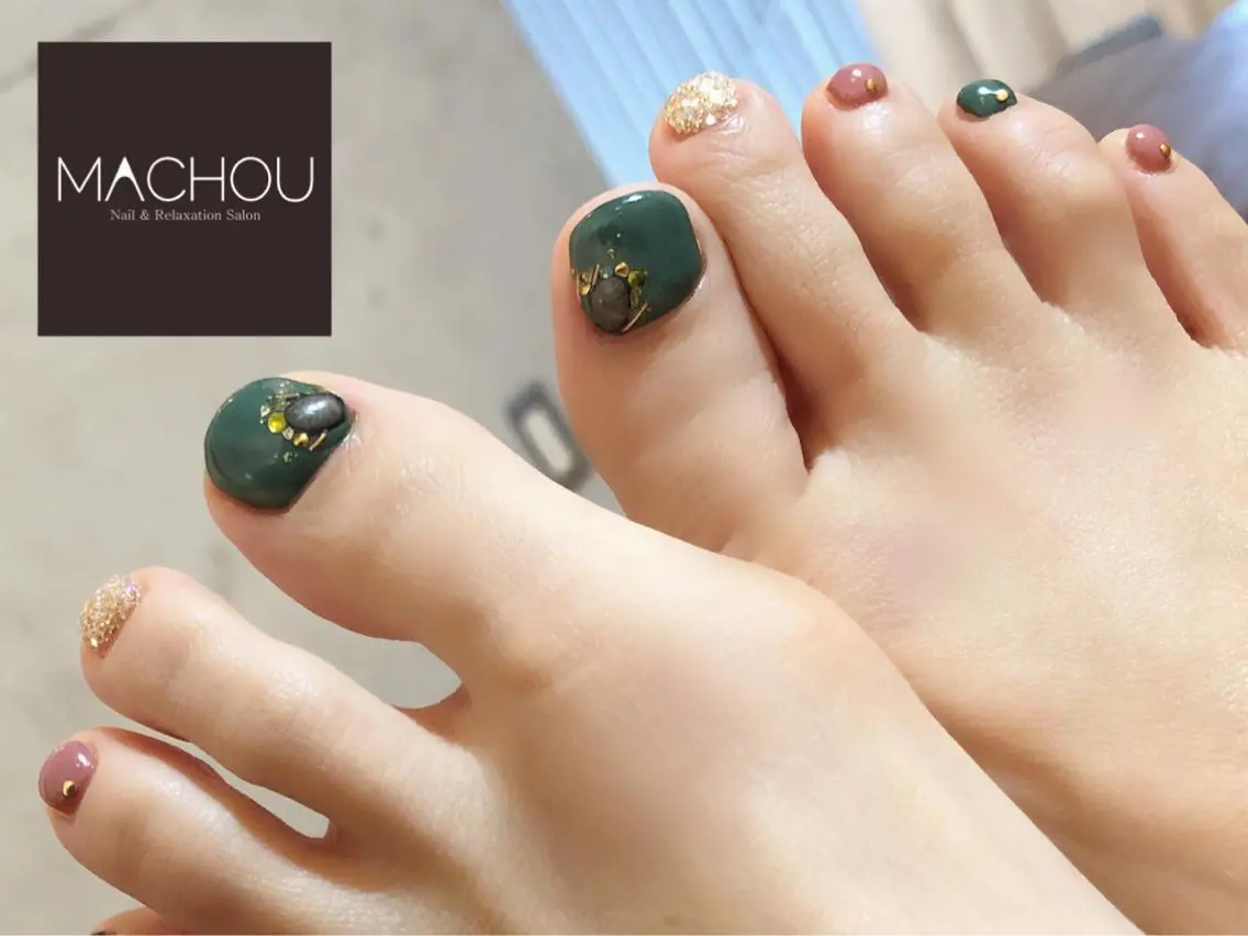 ネイル tomomi MACHOUのネイルデザイン