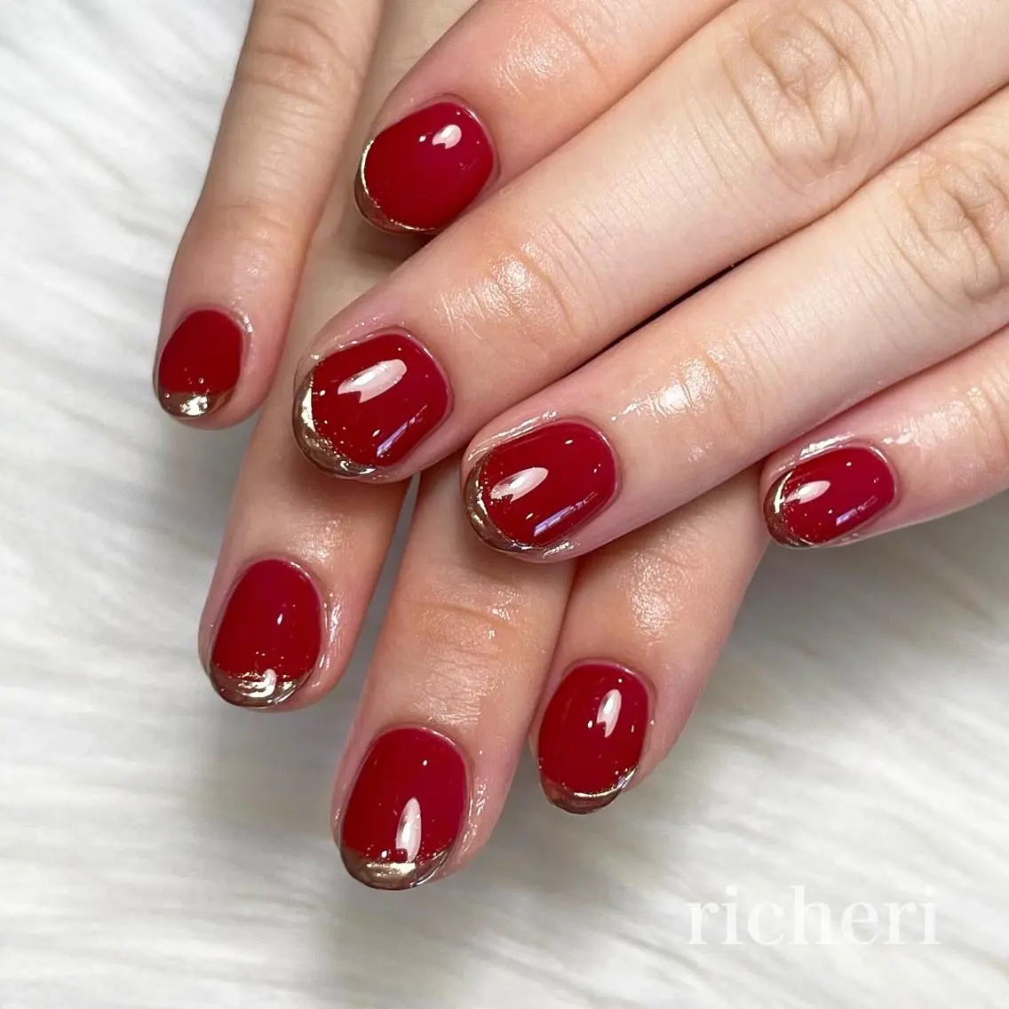 ミディアム ネイル 韓国風ヘア アートネイル ボルドー フットネイル フレンチネイル richeri beautyのネイルデザイン