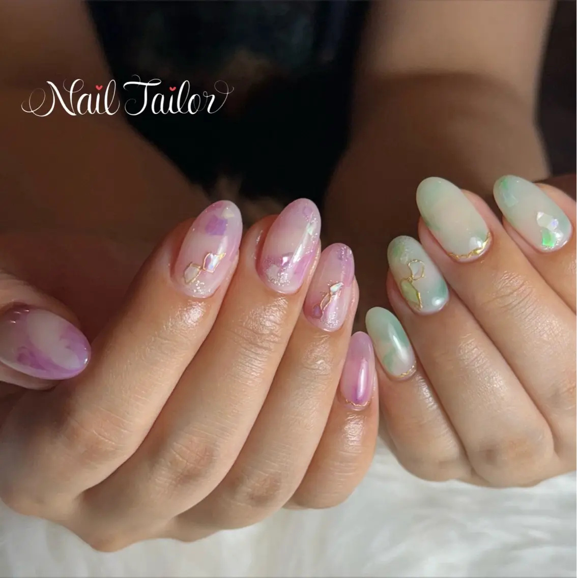 ネイル キラキラネイル 持ち込み ハンドネイル NailTailor ネイルテイラーのネイルデザイン