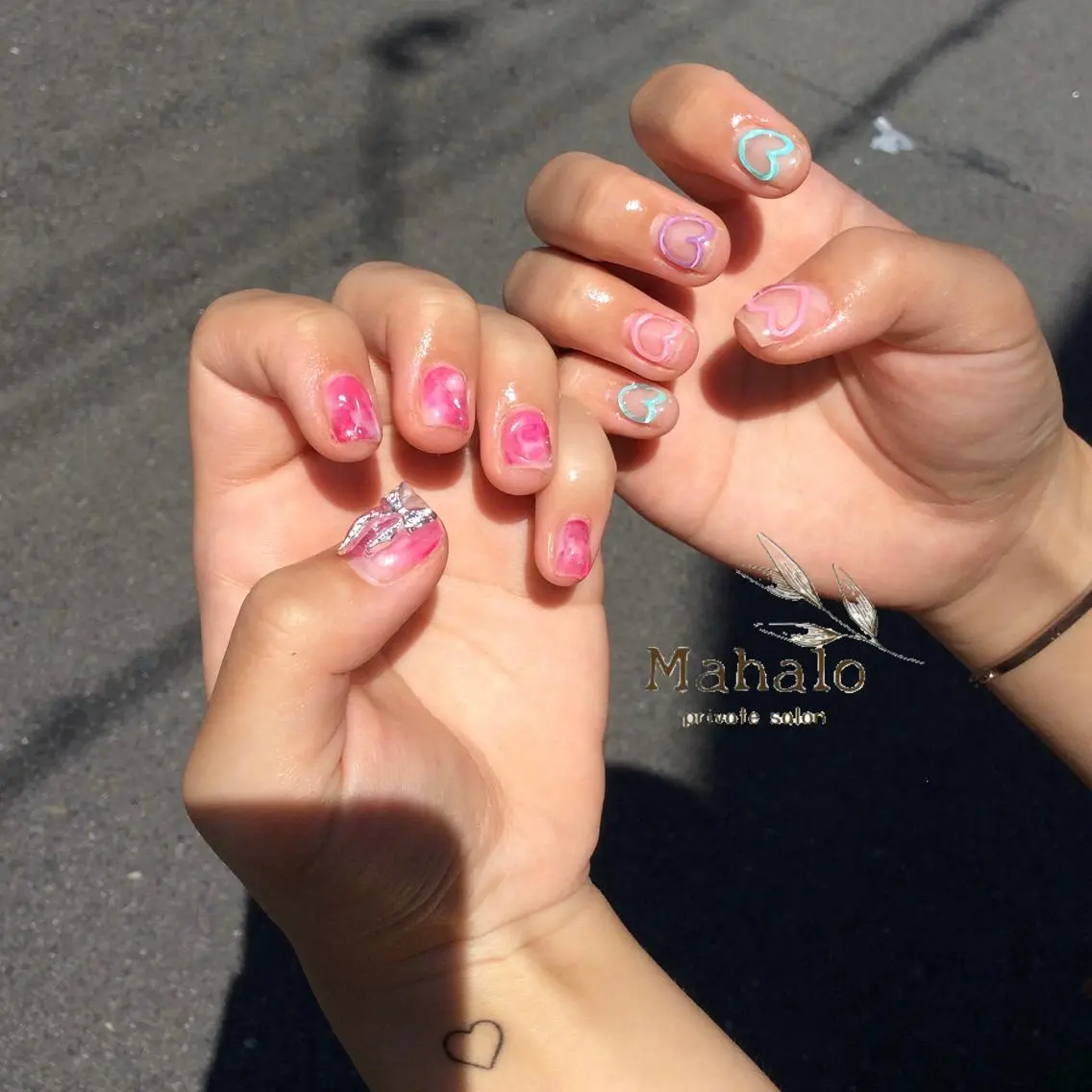 ネイル まはろ ねいる🌺のネイルデザイン
