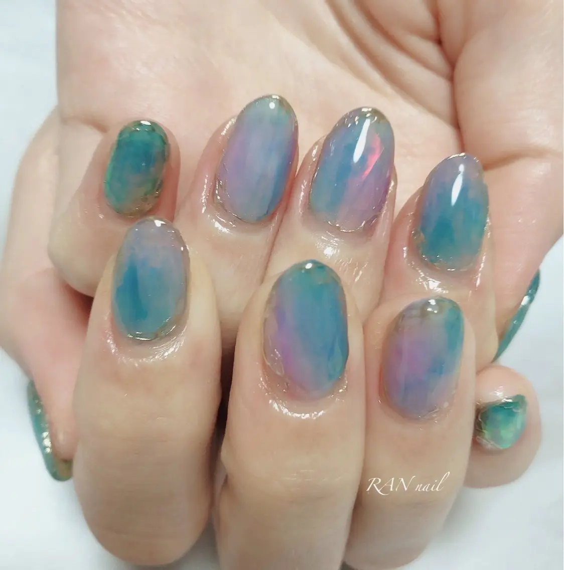 ネイル ジェルネイル キラキラネイル マグネットネイル オフィスネイル パラジェル RAN nailのネイルデザイン