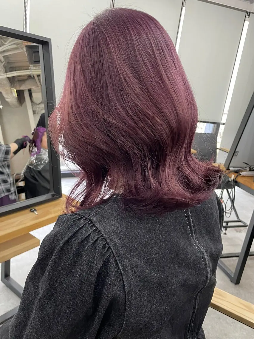 ミディアム くびれヘア カット ヘアカラー 梅田韓国ヘア kiara🩷彡のヘアスタイル