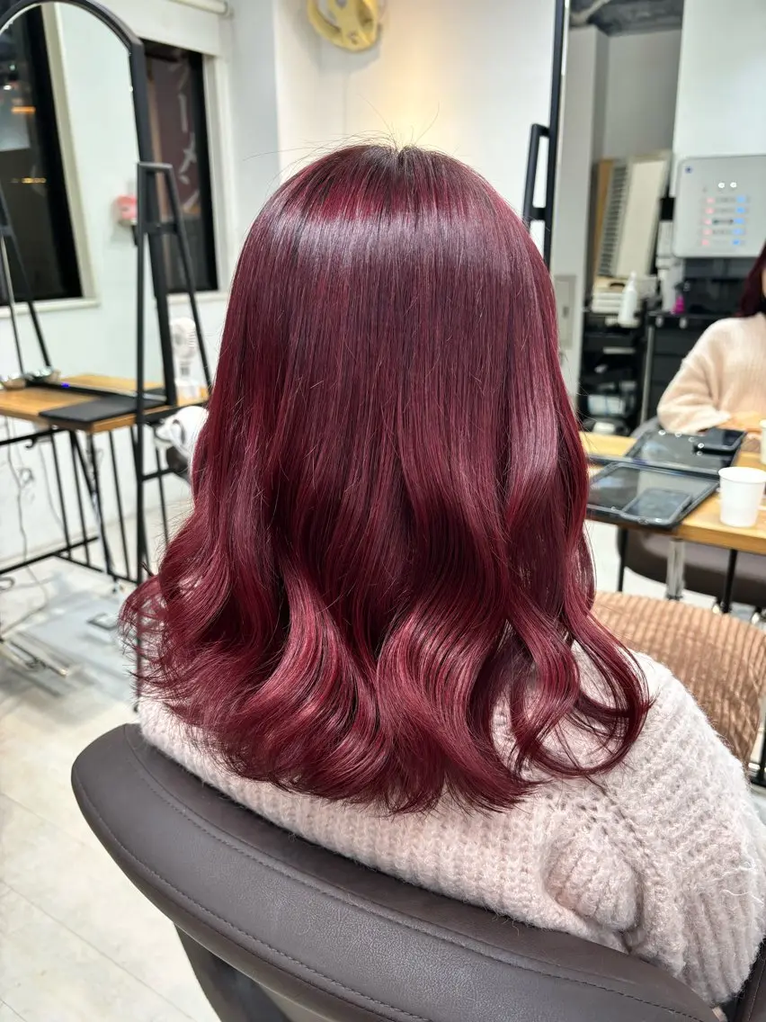 ミディアム ヘアカラー トリートメント ヘッドスパ ヘアセット 🪞透明感カラー🫧 縮毛矯正🥇かずきのヘアスタイル