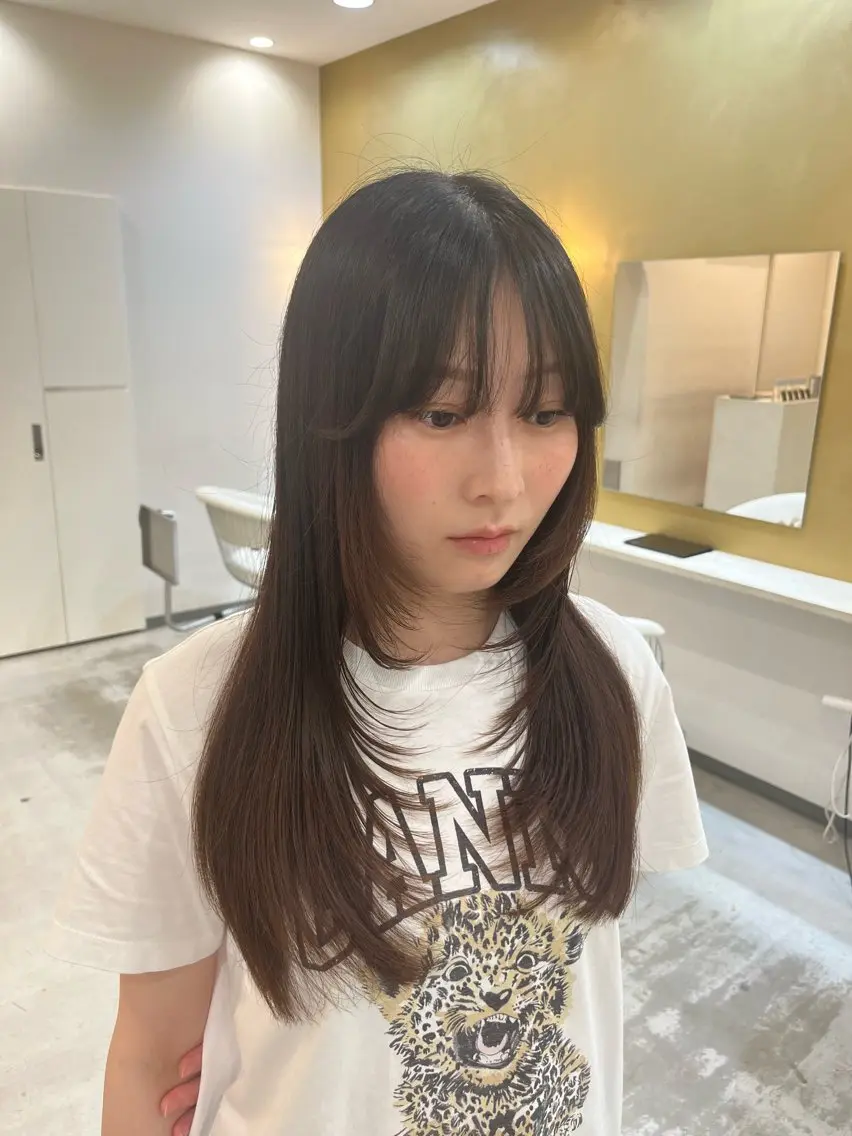 ロング レイヤーカット カット topa/高井 菜緒のヘアスタイル