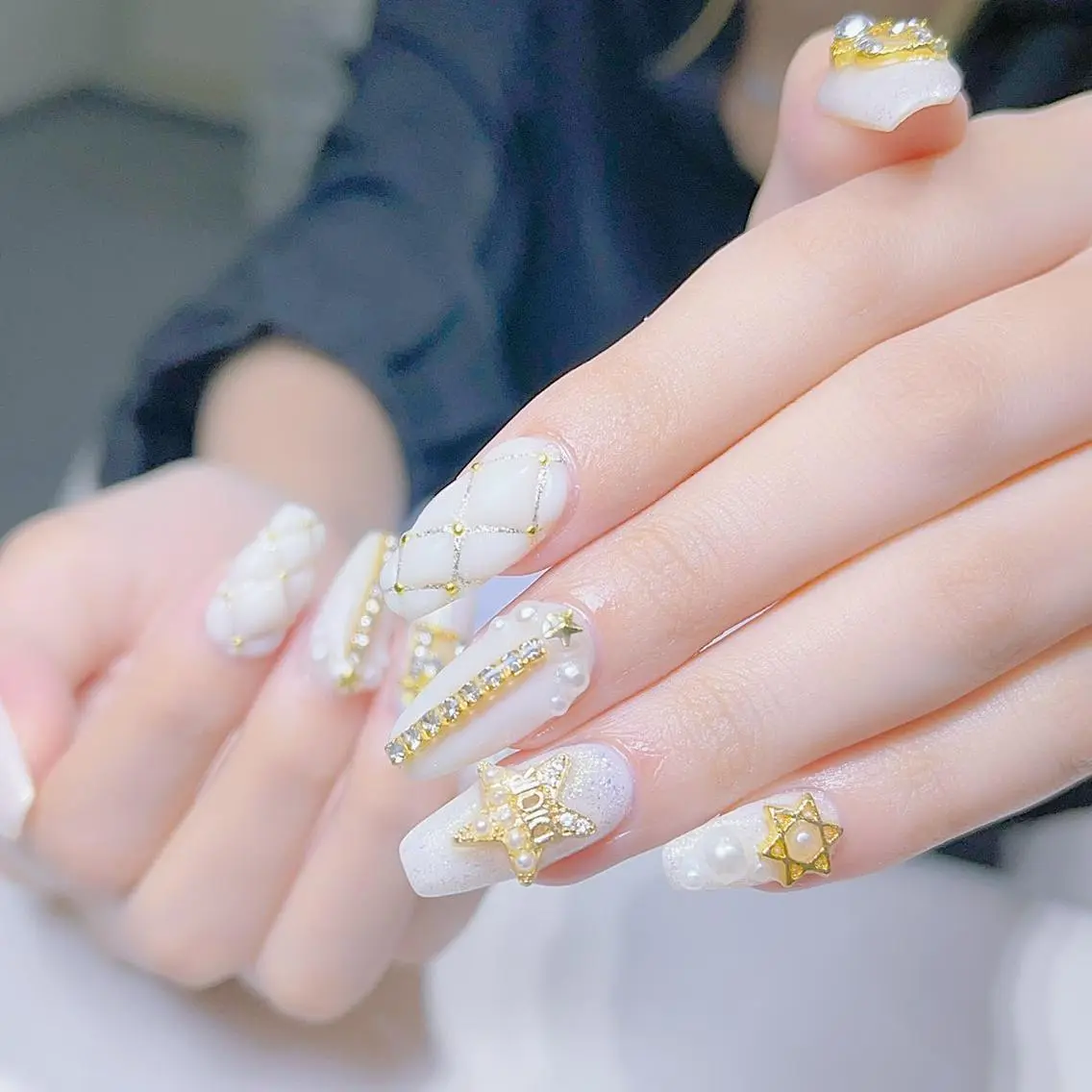 ネイル ハンドネイル Queen‘s なんのネイルデザイン