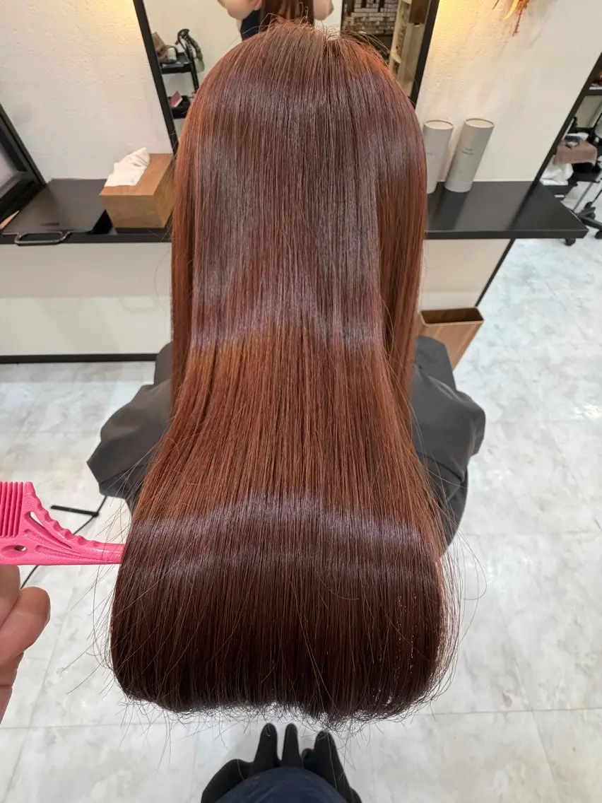 ロング ヘアカラー 斎藤 彩香のヘアスタイル