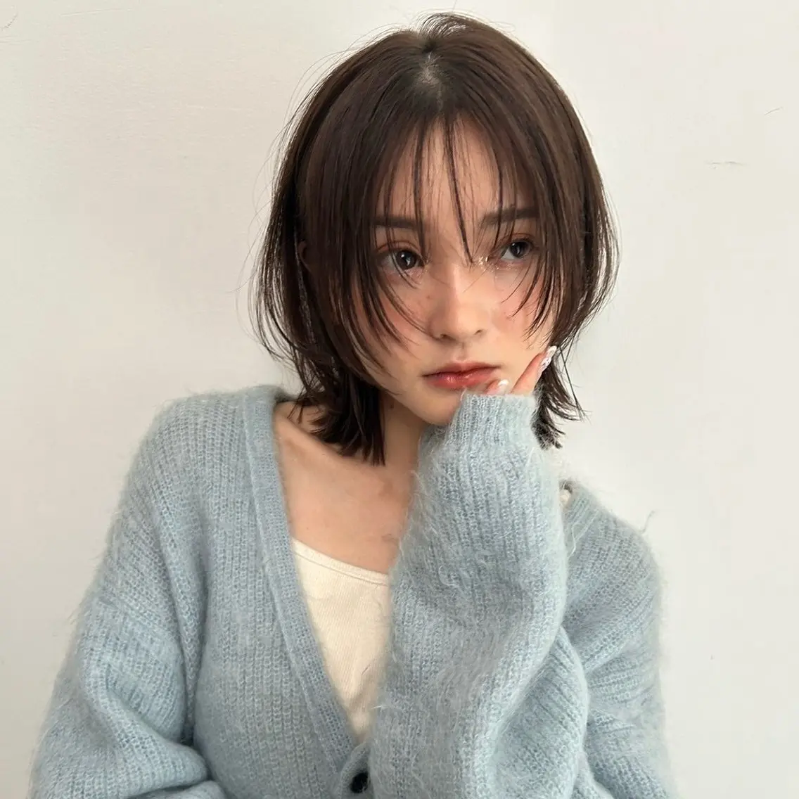 ミディアム カット ヘアカラー トリートメント レイヤーカット/ 透明感カラー🪽千優のヘアスタイル