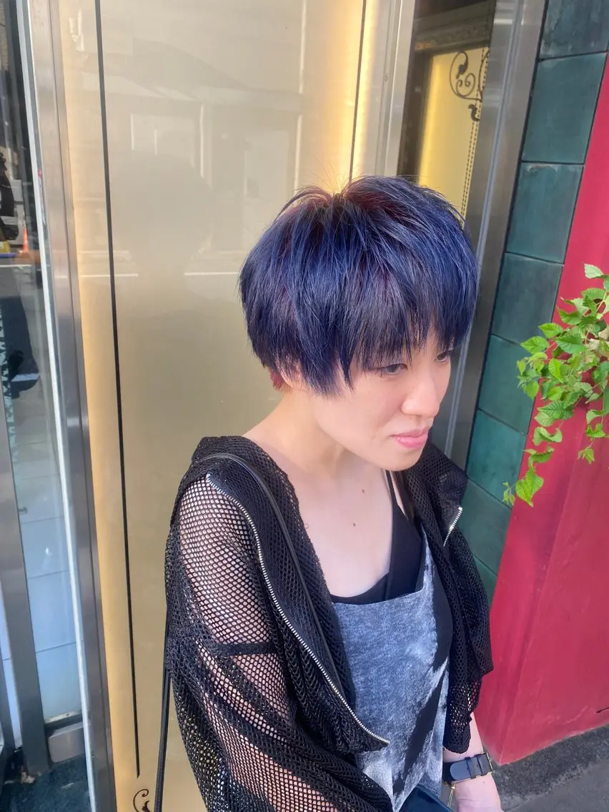 ショート カラー ネイビーカラー ピンクカラー ヘアカラー トリートメント グレージュ達人/赤み 消し/ブリーチ/岩崎のヘアスタイル