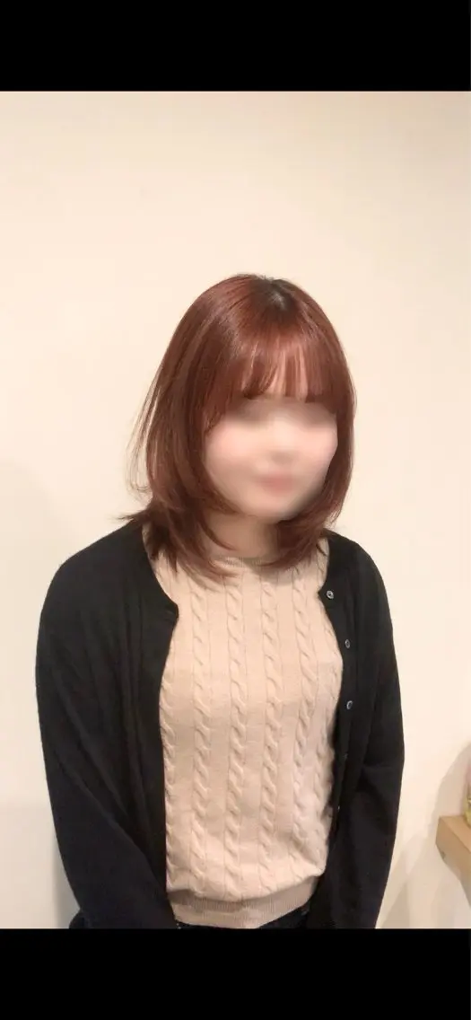 ミディアム レイヤーカット 伊藤 鳳雅のヘアスタイル