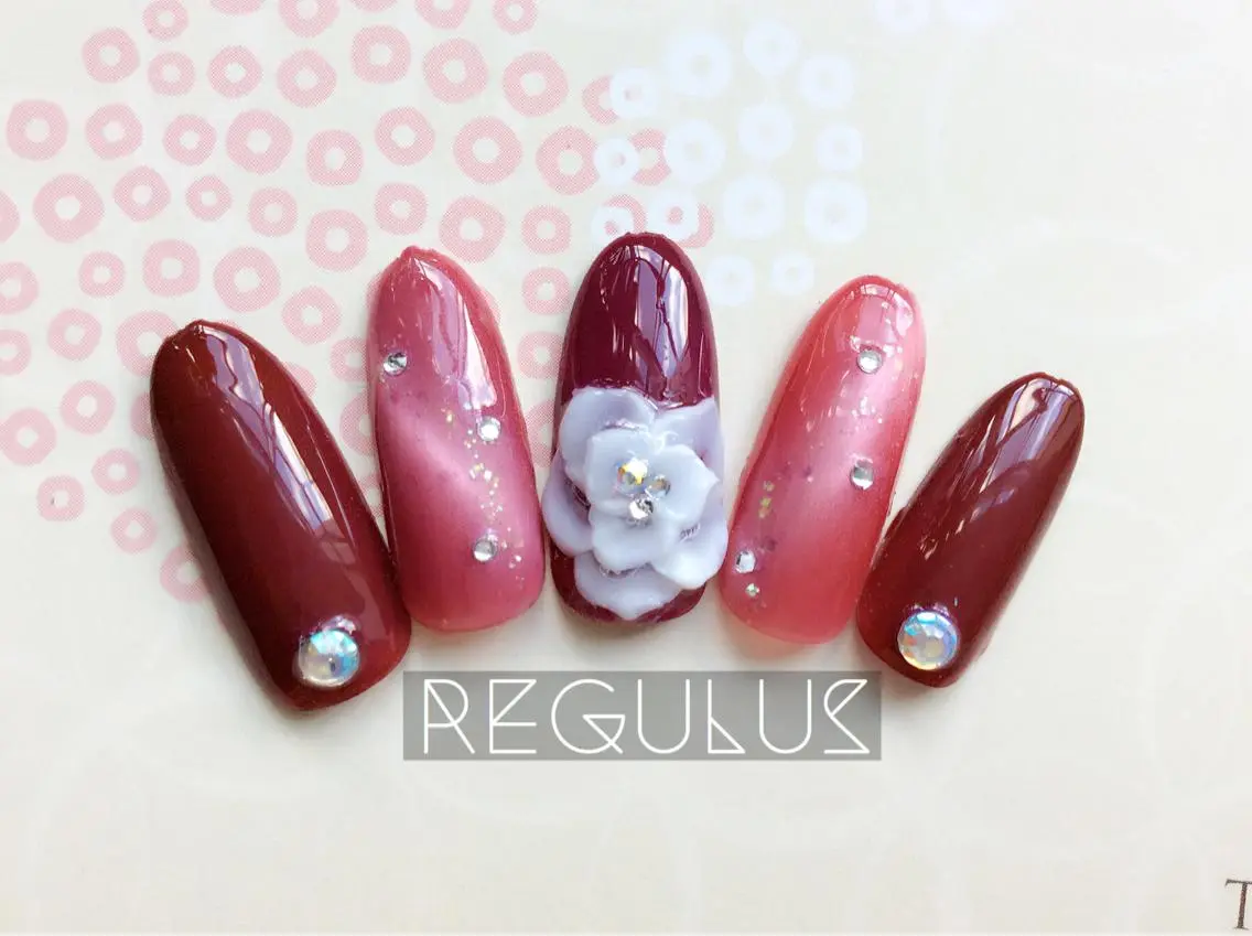 ネイル 成人式 ネイルチップ Regulus 西川のネイルデザイン