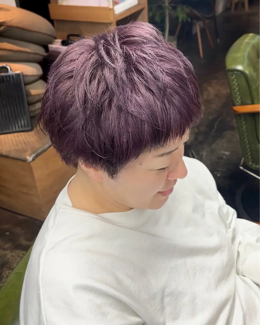 ショート カラー ヘアカラー トリートメント 岡村 莉穂のヘアスタイル