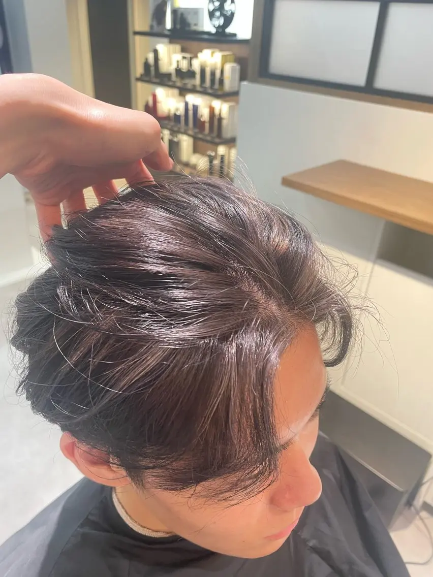 ショート カラー メンズ メンズハイライト メンズハイトーン ハイライトカラー ハイトーンカラー ハイライト 松井 悠希のヘアスタイル