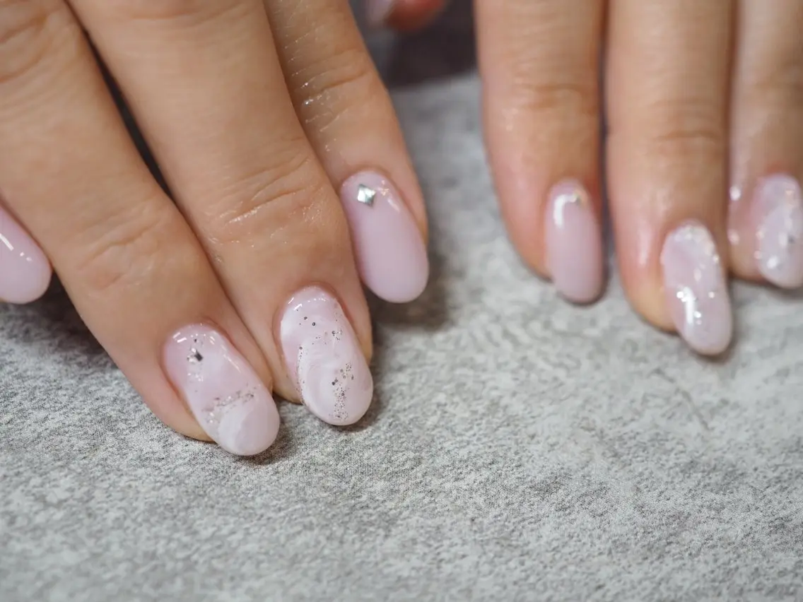 ネイル アートネイル チークネイル フラッシュネイル フットネイル フレンチネイル glaNje shioriのネイルデザイン