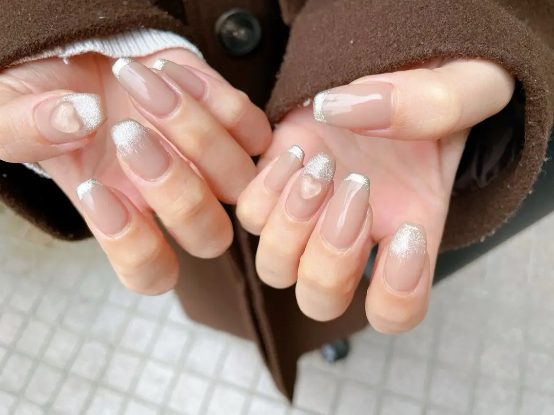 ネイル オーロラネイル フラワーネイル ジェルネイル ハート マグネットネイル nailroom OHANA🌴のネイルデザイン