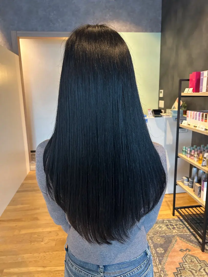 ロング カット ヘアカラー トリートメント HAIR WORKS bona.のヘアスタイル
