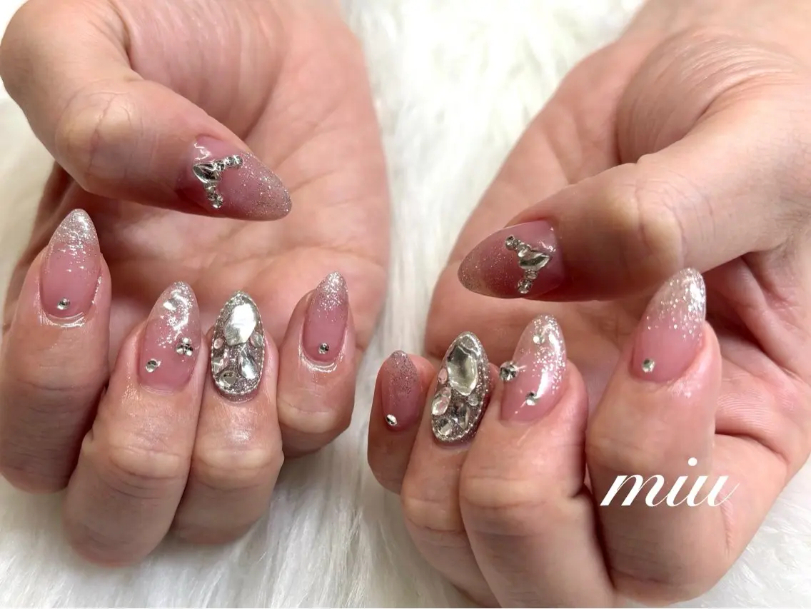 ネイル ハンドネイル miunail🍒 mioのネイルデザイン