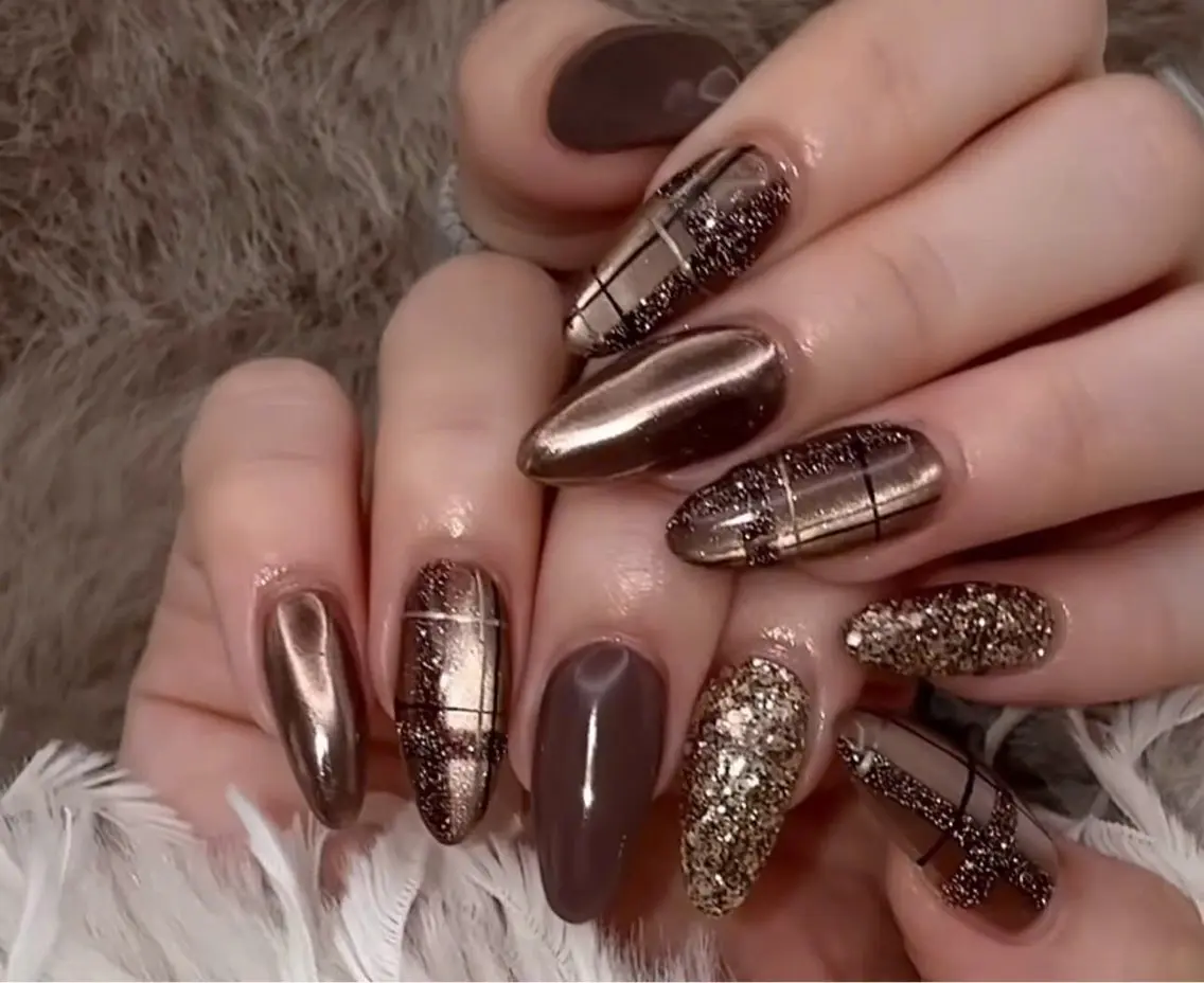 ネイル フレンチネイル ジェルネイル ハロウィン キラキラネイル 韓国ネイル ハンドネイル H.baby Nail Salonのネイルデザイン