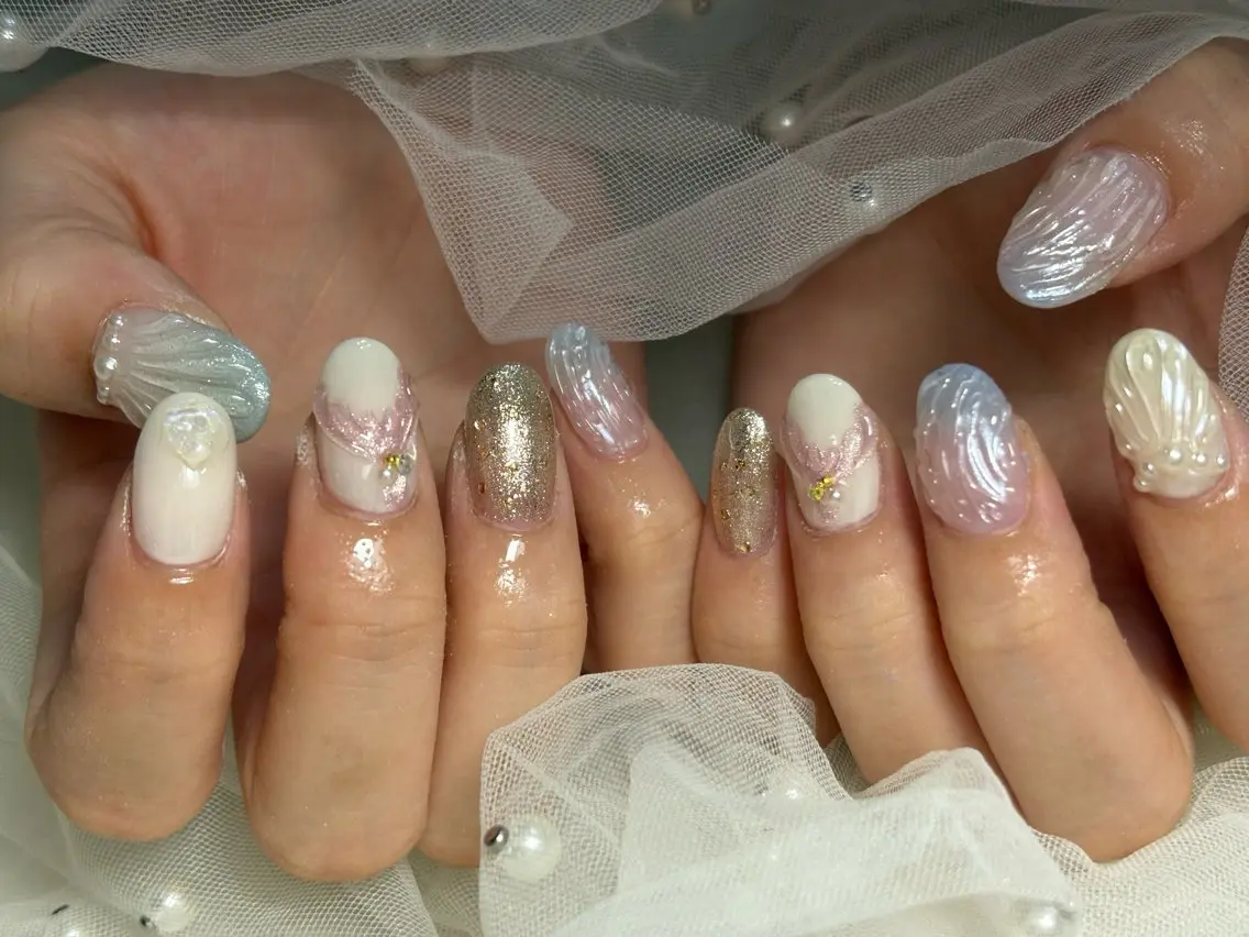 ネイル ハンドネイル フットネイル ✴︎ Delightのネイルデザイン