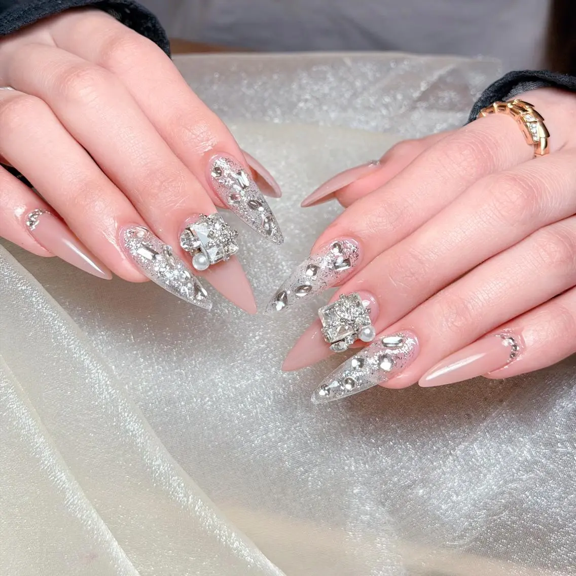 ネイル ハンドネイル Ann- NailQueensのネイルデザイン