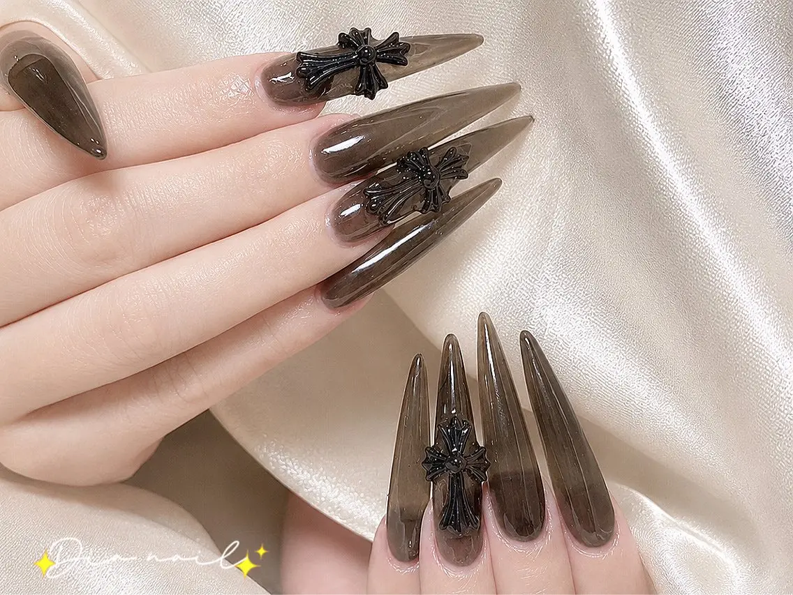 ネイル フットネイル 韓国ネイル レース マグネットネイル ニュアンスネイル ハンドネイル Dia nail サロンのネイルデザイン