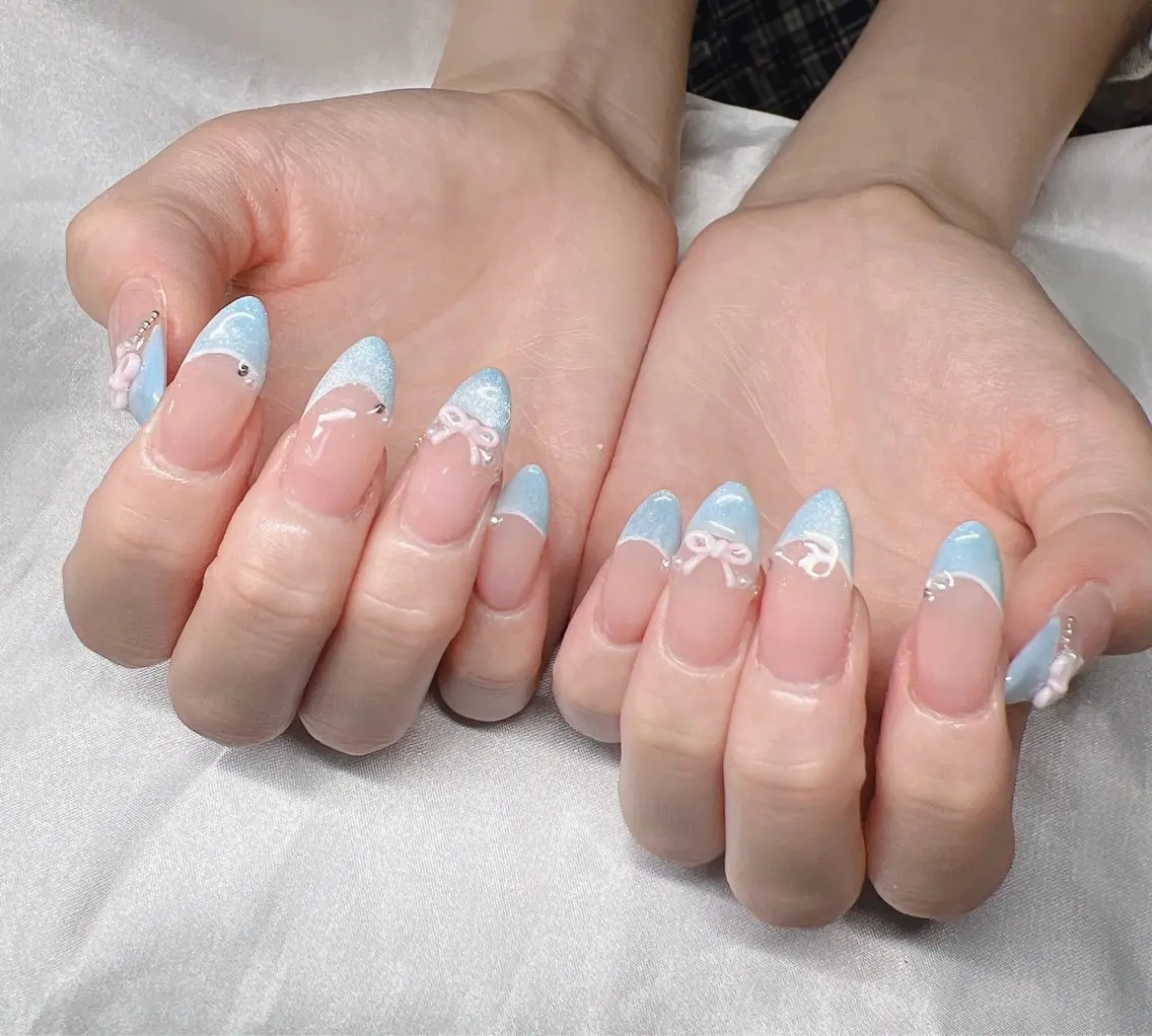 ネイル 長さ出し グラデーション 卒業式 キラキラネイル マグネットネイル ハンドネイル Lee Nailsのネイルデザイン