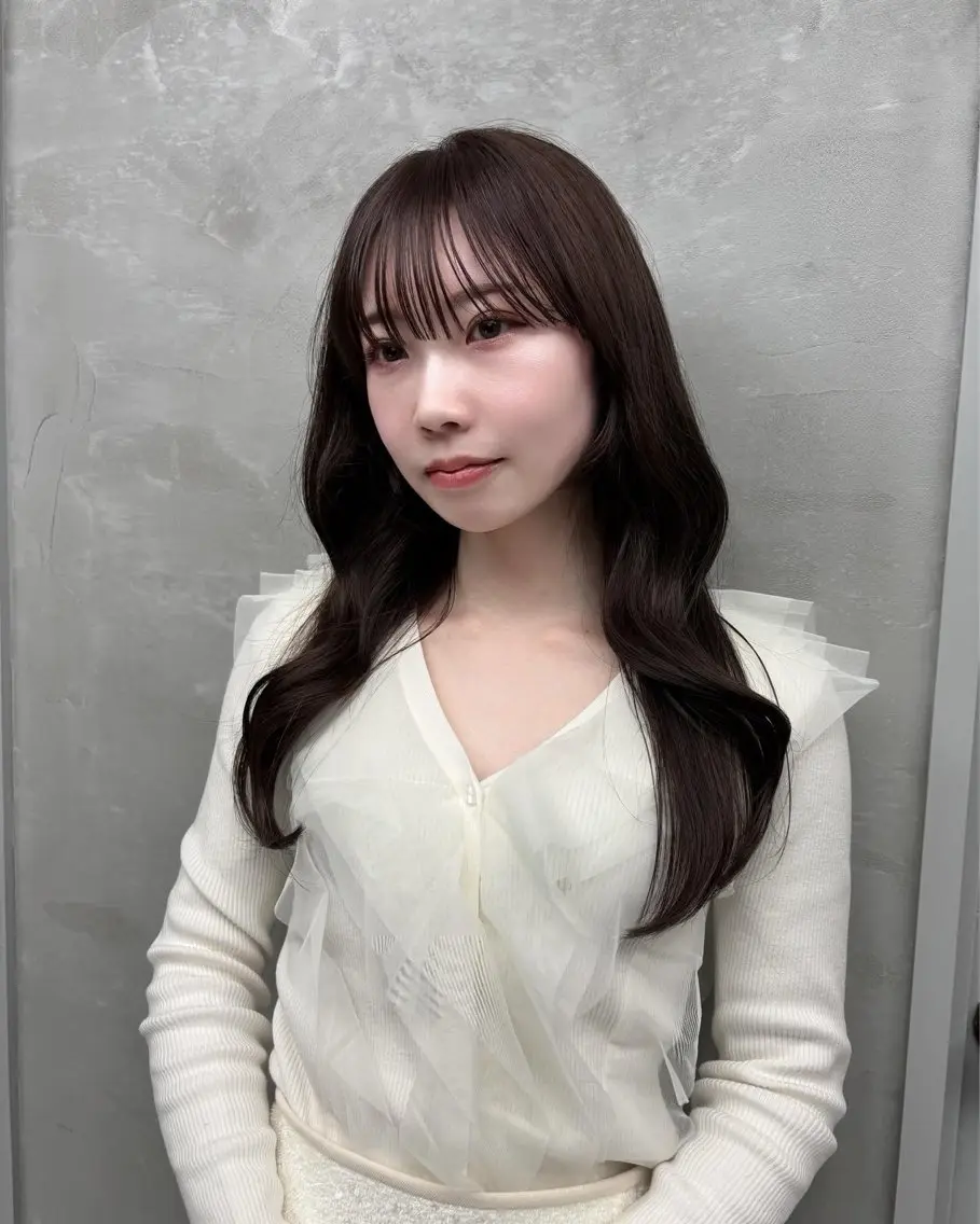 ロング 韓国風ヘア レイヤーカット カット ヘアカラー トリートメント 細井 友貴のヘアスタイル