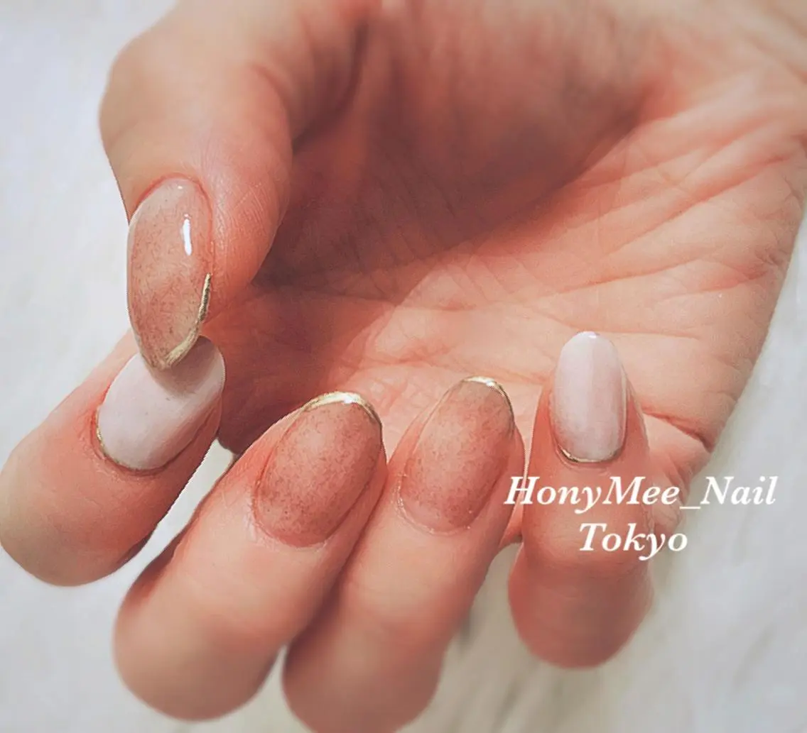 ミディアム カラー ネイル シンプルネイル honey meeのネイルデザイン