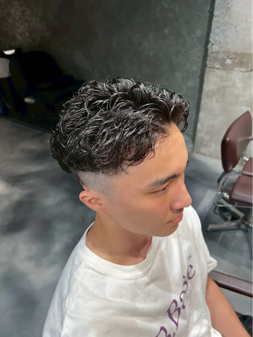 パーマ メンズ 矢川 晄士朗のヘアスタイル