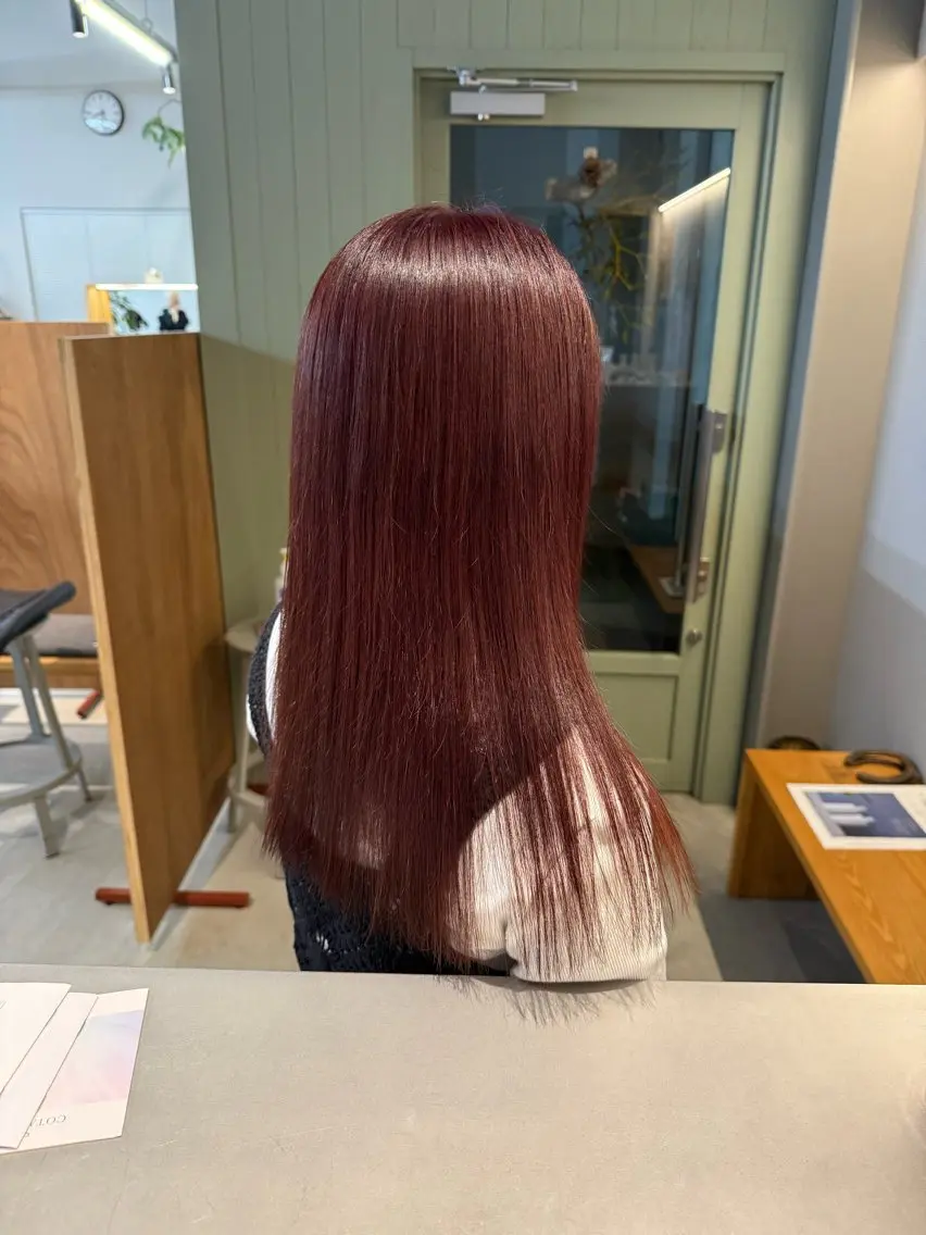 ロング カラー 島田 果央のヘアスタイル