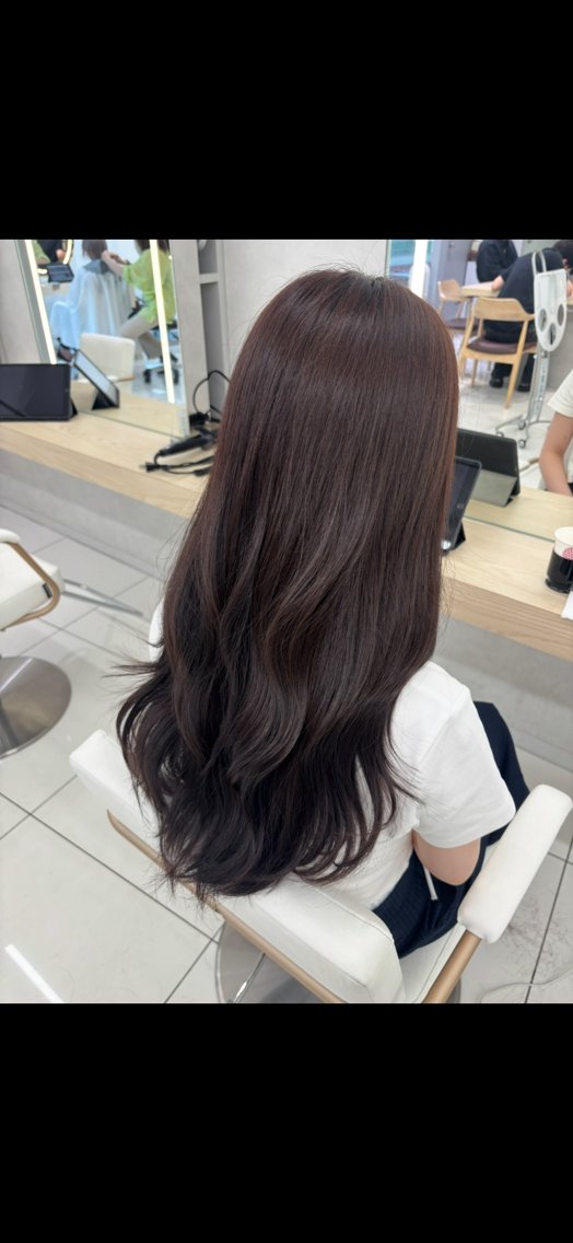ロング カット ヘアカラー トリートメント 韓国透明感カラー🌀 yuukiのヘアスタイル