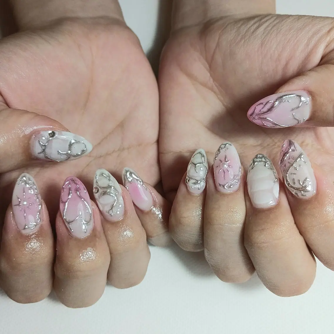 ネイル アートネイル チークネイル ジェルネイル ミラーネイル 持ち込み ハンドネイル owlnail /持込みデザイン専門のネイルデザイン