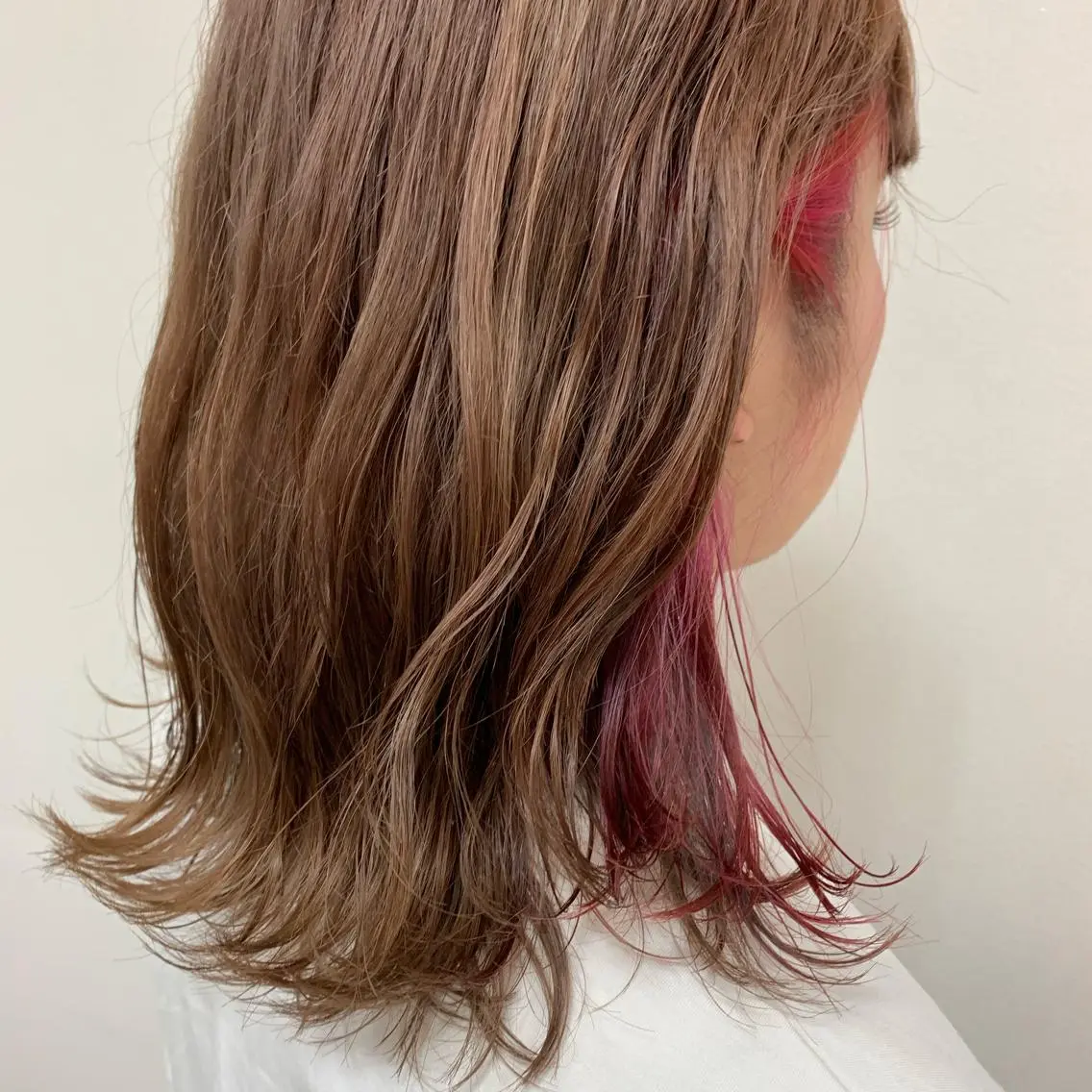 ミディアム カラー ヘアアレンジ ヘアカラー トリートメント 【Sweep】おじま のぞみのヘアスタイル