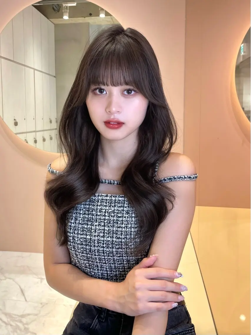 【新規限定🤍ྀི】韓国風小顔カット＋カラー＋うる艶トリートメントの写真