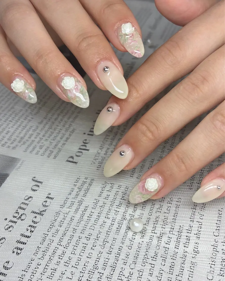 ネイル ガーリー shiki_nail 🪐のネイルデザイン