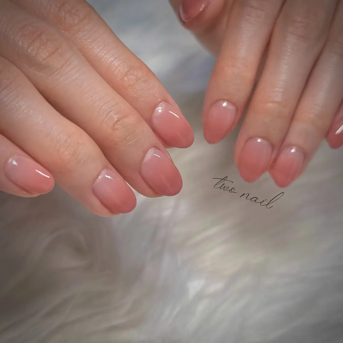 ネイル ネイルチップ ホワイト ハンドネイル two nailのネイルデザイン