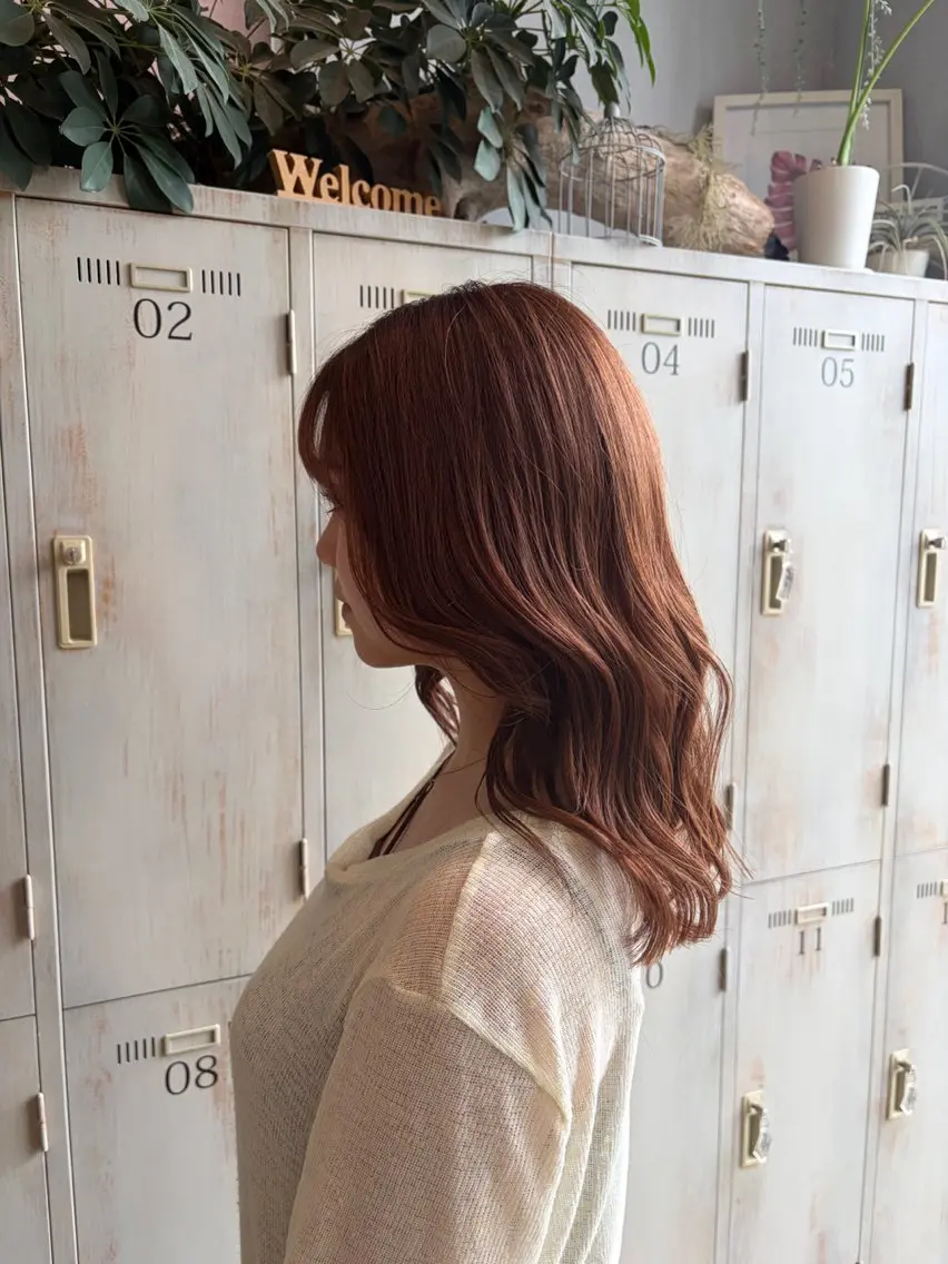 セミロング 顔周りカット レイヤーカット ヘアカラー モリチナツ / 五所川原店のヘアスタイル