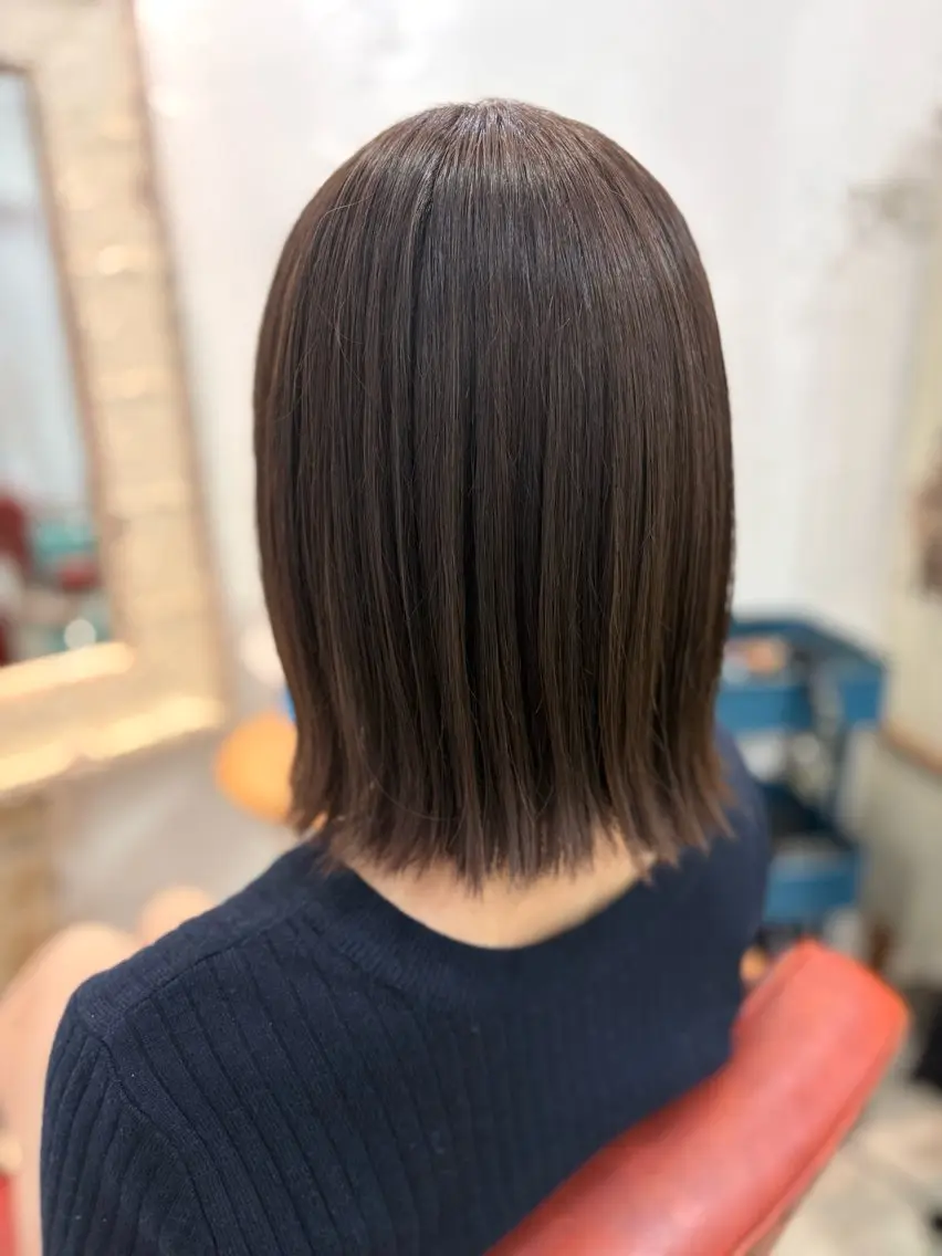 セミロング ボブ fio マナミのヘアスタイル
