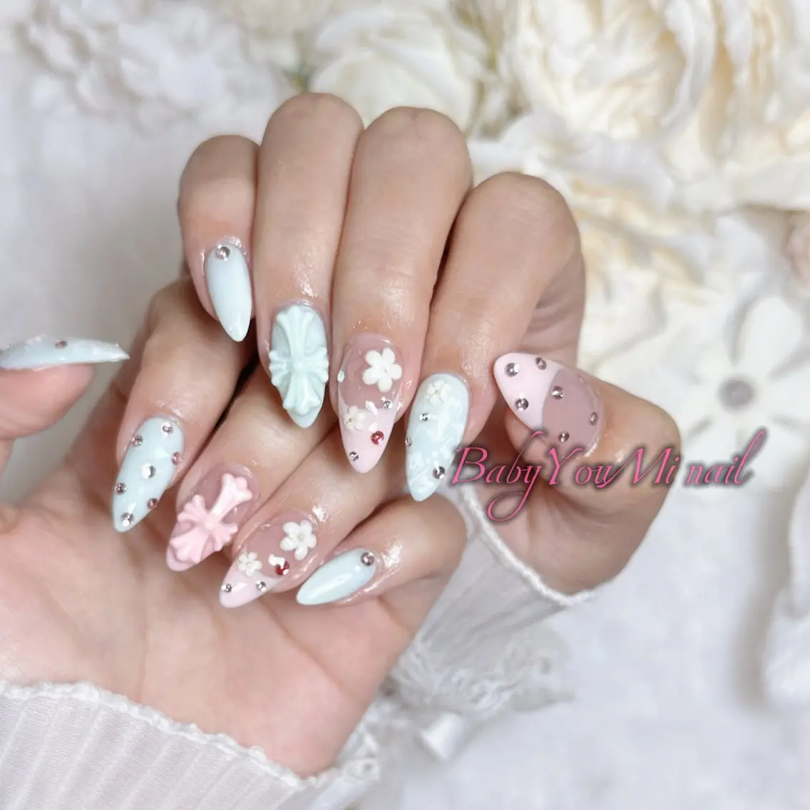 ネイル オーロラネイル チークネイル 成人式 フットネイル フレンチネイル ハンドネイル BabyYouMi nailのネイルデザイン