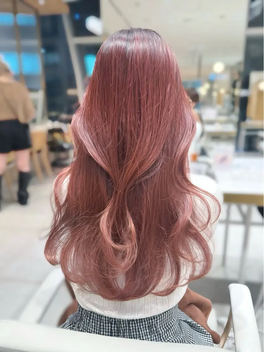 セミロング カラー ヘアカラー トリートメント ヘッドスパ ヘアセット 韓国ヘア/レイヤー/ 顔まわり/りょーとのヘアスタイル