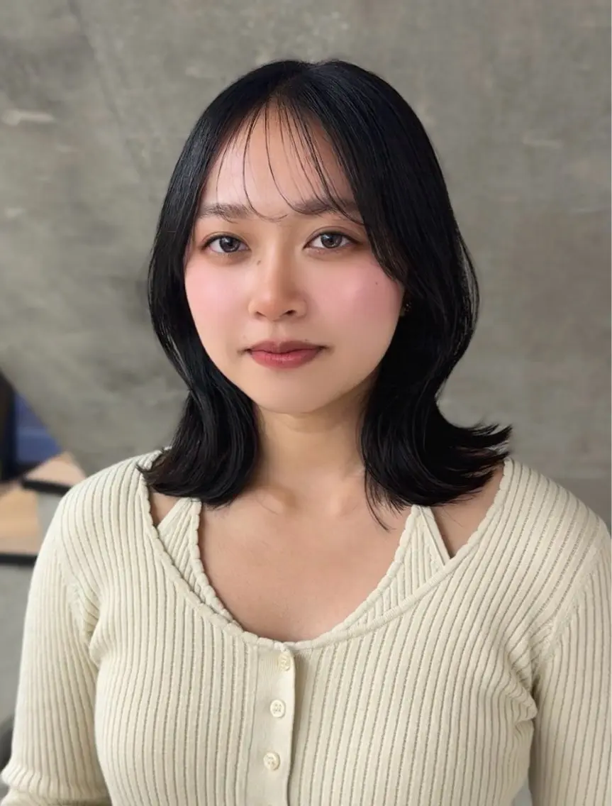 ミディアム カラー カット 小野寺 彩圭のヘアスタイル