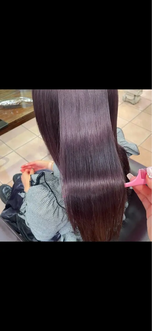 カラー 伊藤 萌花のヘアスタイル