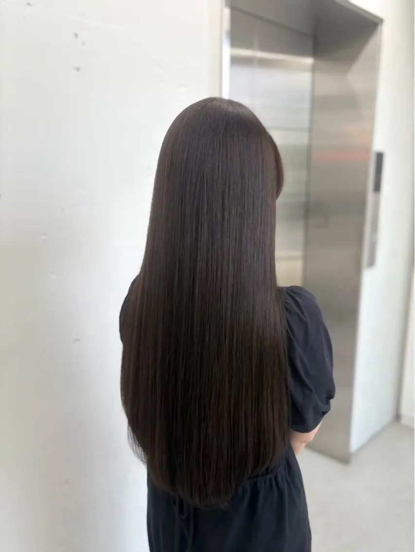 ロング ヘアカラー こうが JILLSTUDIOのヘアスタイル