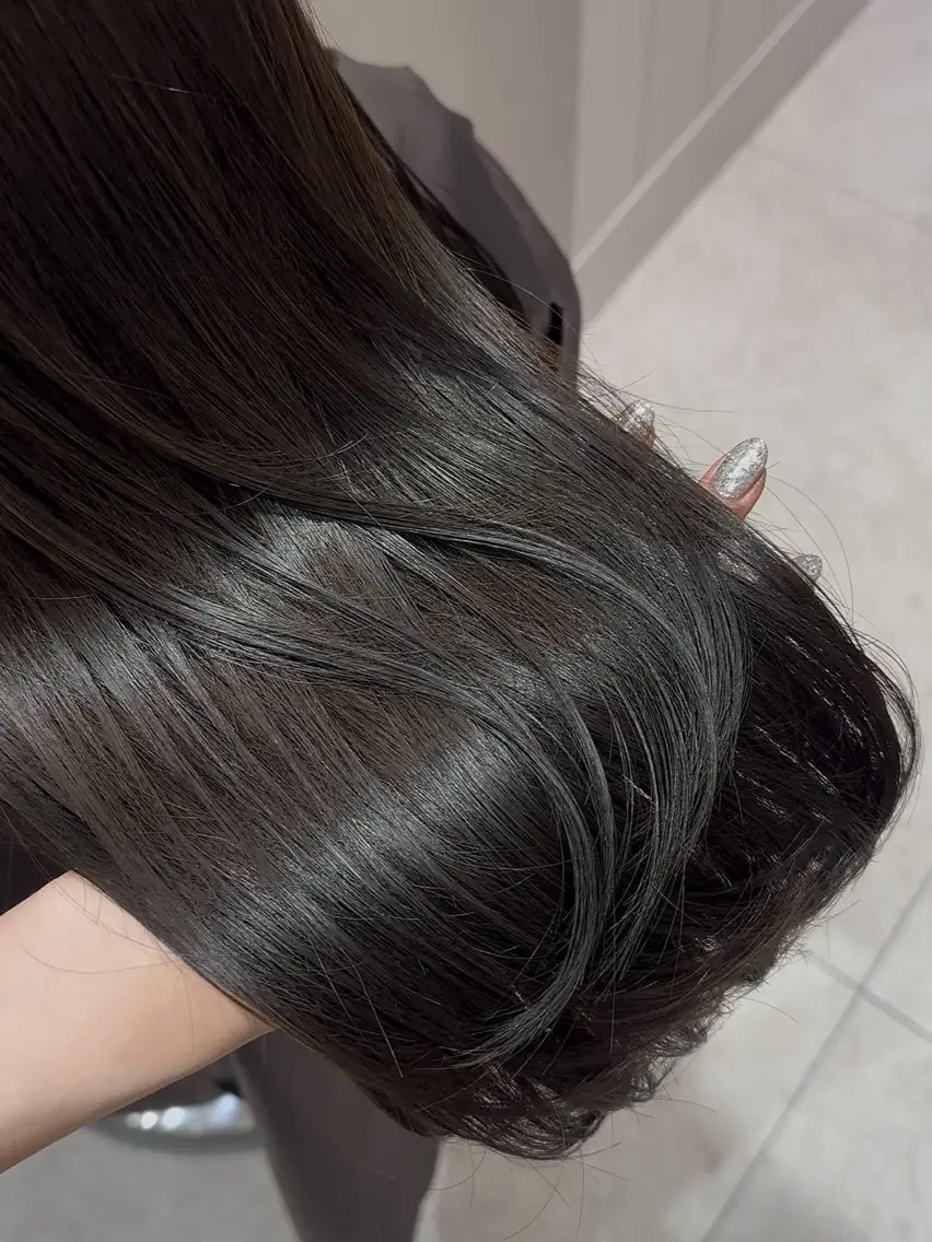 カラー ヘアカラー uuna♱/ユウナ トレンドhair🩶のヘアスタイル
