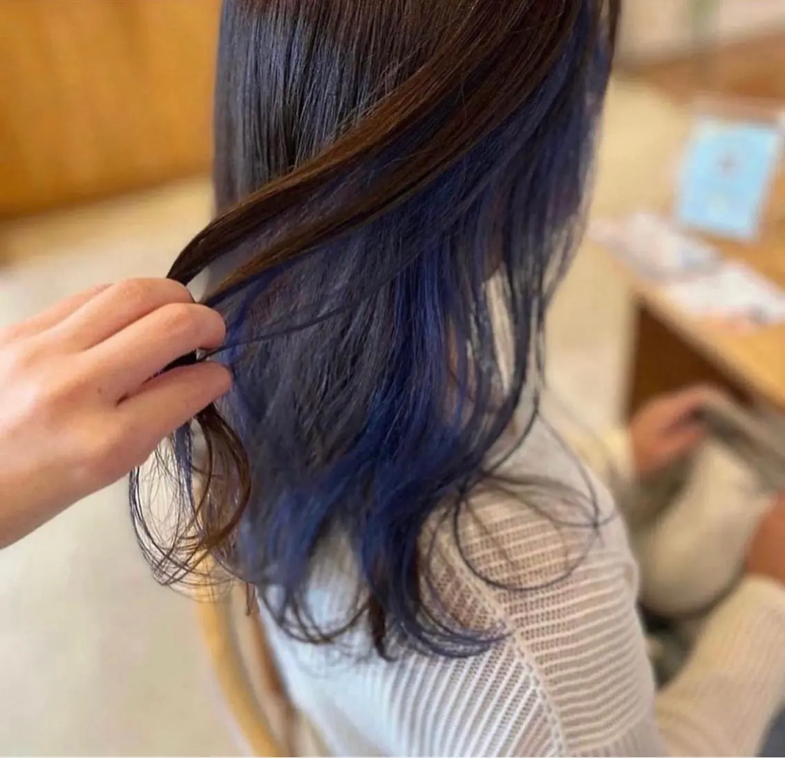 セミロング カラー ブルーカラー 木下 マサキのヘアスタイル