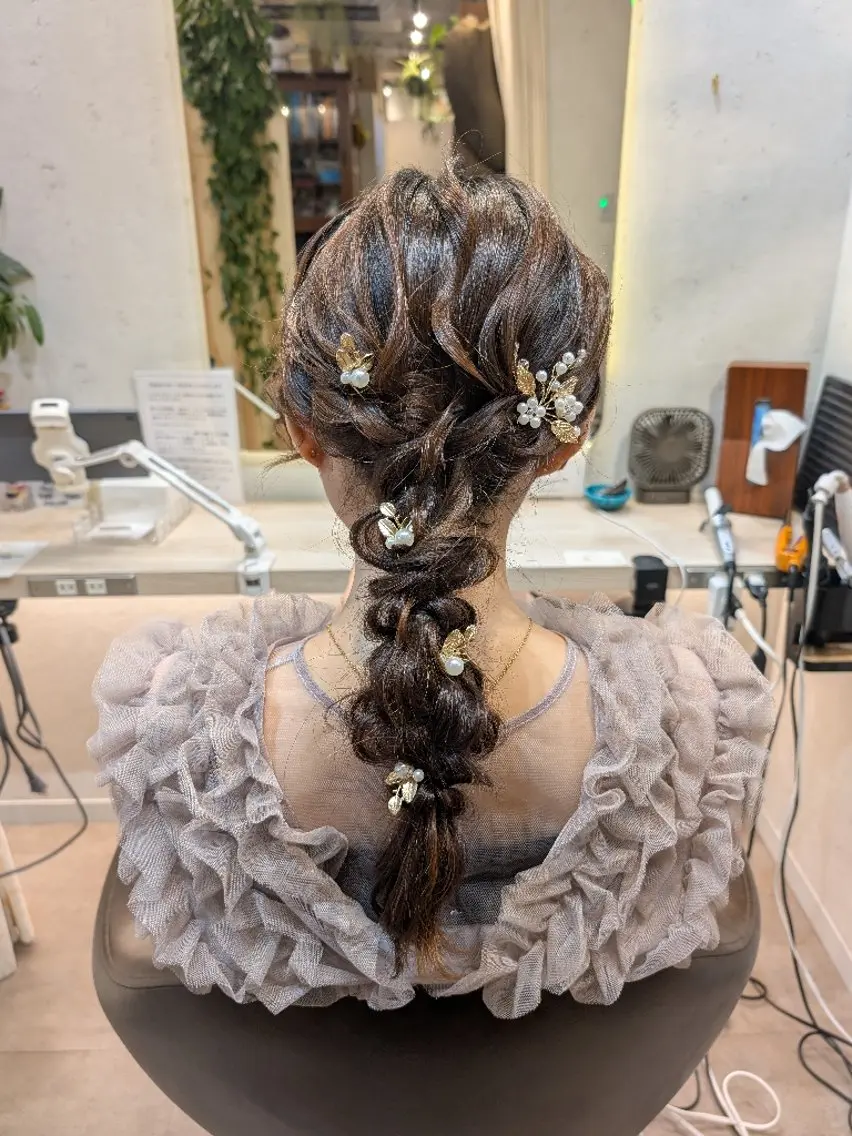 ミディアム ヘアセット koto💭 コトのヘアスタイル