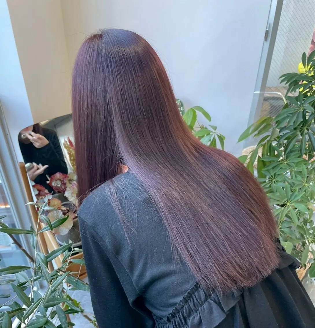 ロング カラー ブラウンカラー ピンクカラー ピンクブラウン ロング ✨️赤み消しカラー/ けんしん/ミルクティのヘアスタイル