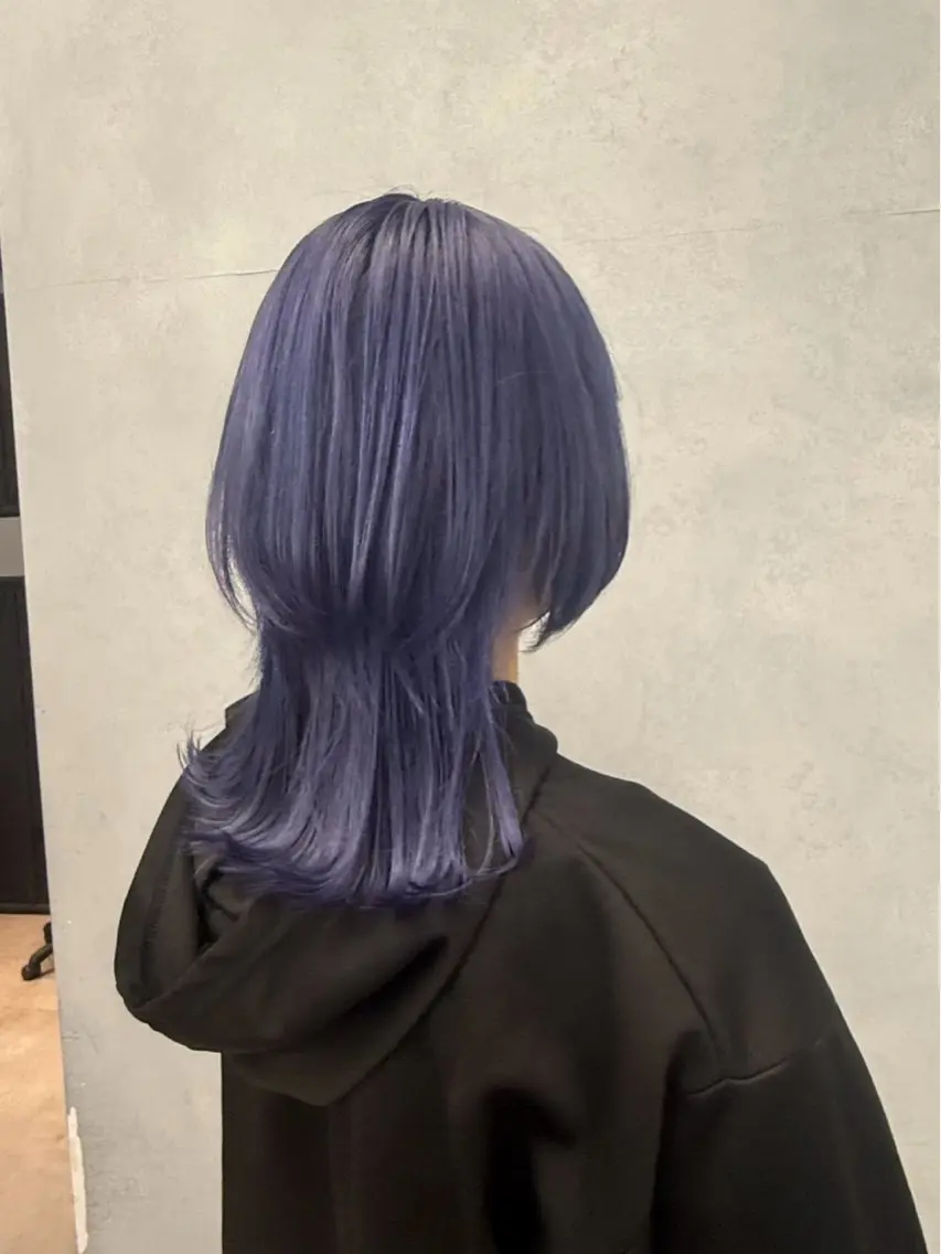 ミディアム カラー アディクシーカラー ブルーカラー ウルフカット カット ヘアカラー 💎透明感カラー Sarina💎のヘアスタイル