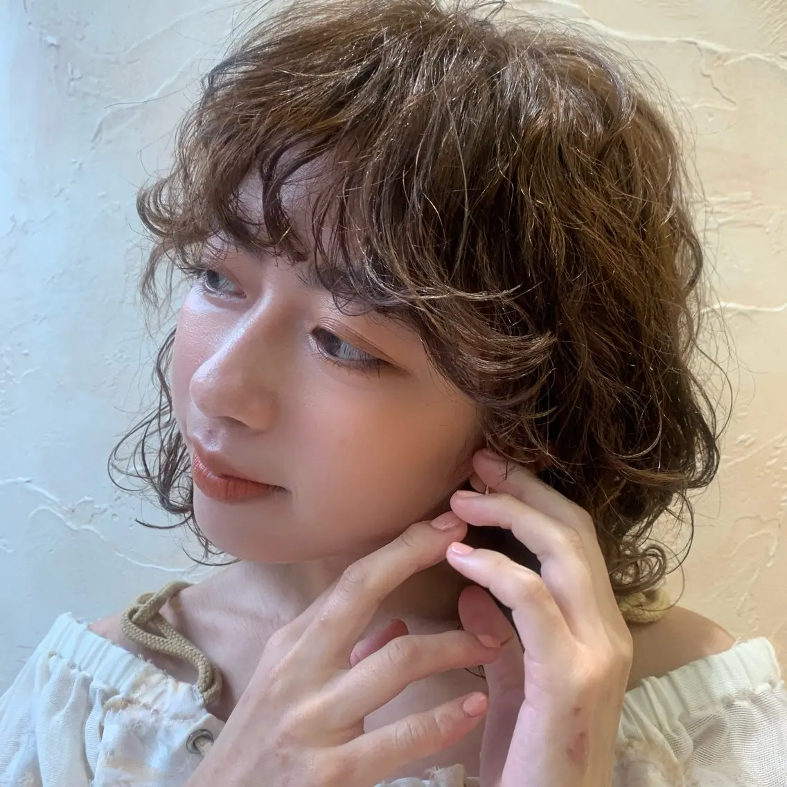ミディアム カット パーマ トリートメント レイヤー/赤みなし カラー/ひかるのヘアスタイル