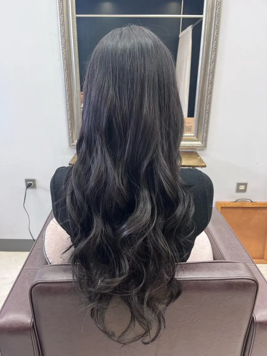 ロング カラー 産休の為お休みです! 小島凜のヘアスタイル